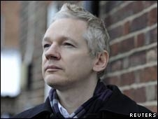 Mỹ muốn Twitter cung cấp thông tin về Wikileaks