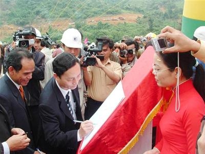 Lương bạc tỷ ở SCIC, còn các tập đoàn khác ra sao?