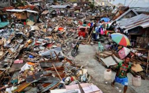 Bị chỉ trích vì viện trợ quá tệ, Bắc Kinh gởi lực lượng cứu hộ đến Philippines