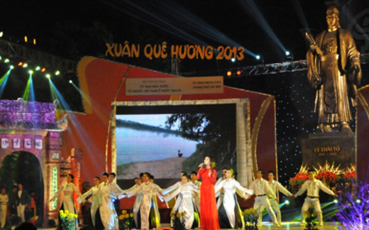 Bộ Ngoại giao VN tổ chức đón xuân cho kiều bào