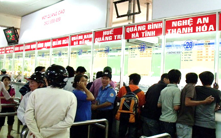 TP.HCM: Vé xe khách đi phía bắc tăng 60% vào giáp Tết