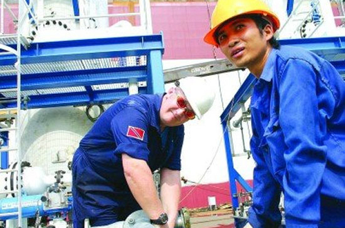Vì sao Chính phủ tái cơ cấu Vinashin?