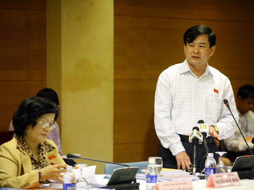 Quốc hội thảo luận tại tổ: Bàn việc sửa đổi Hiến pháp