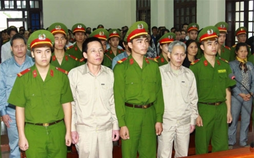 Ông Đoàn Văn Vươn bị phạt 5 năm tù