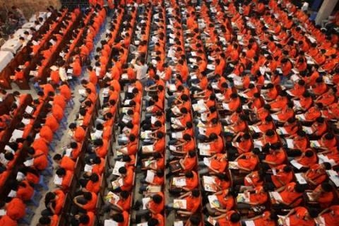 Đại học tư thục Việt Nam: Vì sao bùng nhùng?