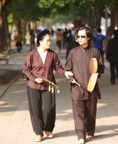 Xẩm chợ và Xẩm ca trù