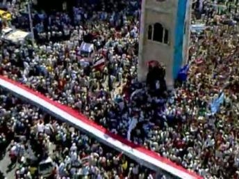 Tại Syria, đại sứ Mỹ và Pháp đến Hama ủng hộ người biểu tình chống chính phủ