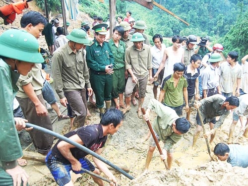 Tìm vàng, vận may và nước mắt