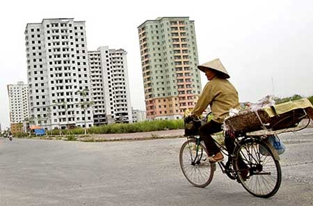 Nhà thu nhập thấp lần đầu 'rao bán' ở 'chợ'