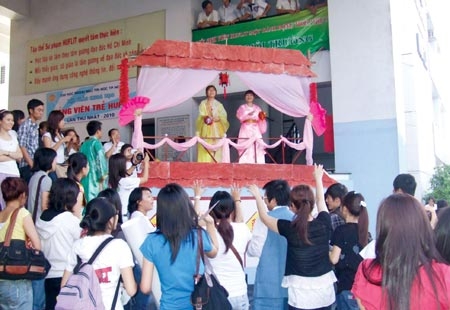 Gánh nặng trên vai tân Bộ trưởng Bộ GD-ĐT