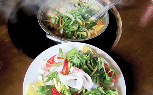 Lẩu mực Đại Lãnh