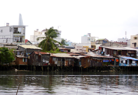 'Đóng cửa trường vì dịch bệnh thể hiện sự bất lực của ngành y'