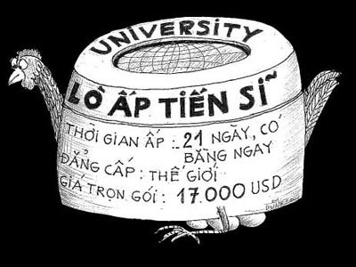 Phong học hàm: Tôn vinh hay ban phát?