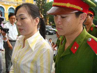 Nguyên Chủ tịch UBND H.Hóc Môn lãnh án 26 năm tù
