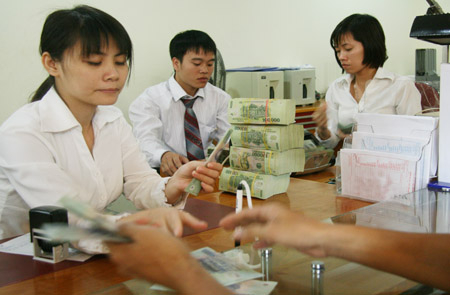 Lương NN: Người ăn không hết, kẻ lần chẳng ra