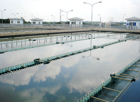 Nước sông Sài Gòn đang bị nhiễm mặn nặng