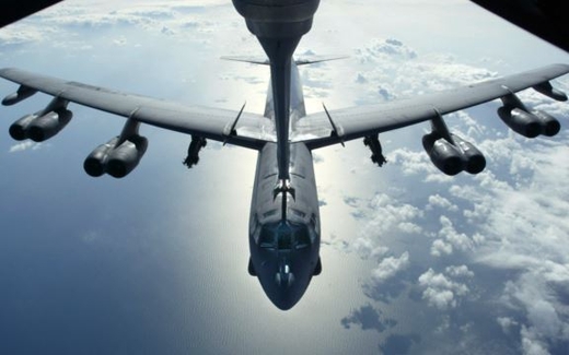 Oanh tạc cơ B52 của Mỹ thách thức vùng phòng không Trung Quốc