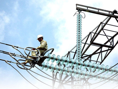 Điện nội ế vẫn nhập điện Trung Quốc