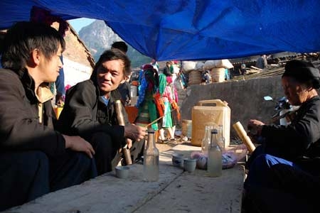 Chợ gia súc ở cực bắc Tổ quốc