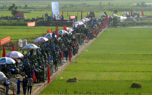 Vô tư chết từ từ nhờ... lãng phí