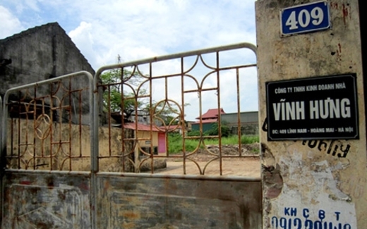 Ôm nợ xấu, gánh tồn kho: Ngân hàng, BĐS 'cắn nhau'