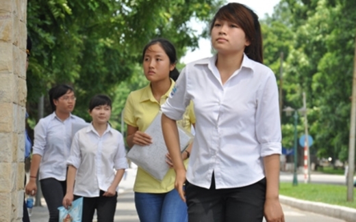 Điểm sàn đại học 2013 sẽ cao?
