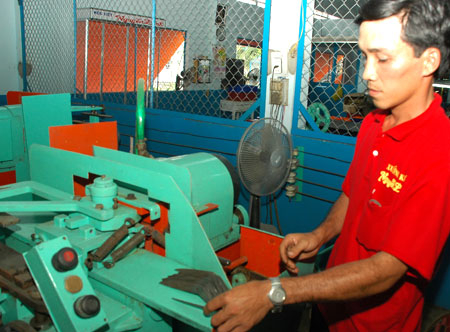 Đua nhau mở khu công nghiệp rồi… bỏ trống?