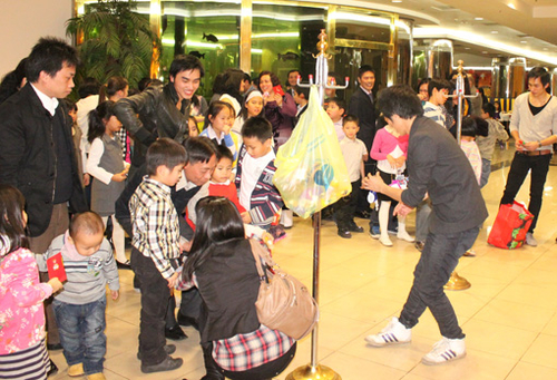 Cộng đồng Việt Nam tại Ba Lan đón Tết, mừng Xuân Tân Mão