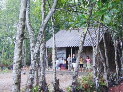 Đẻ thuê - phần nổi tảng băng - Bài 2