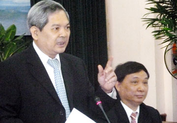 KHỞI ĐỘNG TIẾN TRÌNH SỬA LUẬT ĐẤT ĐAI 2003