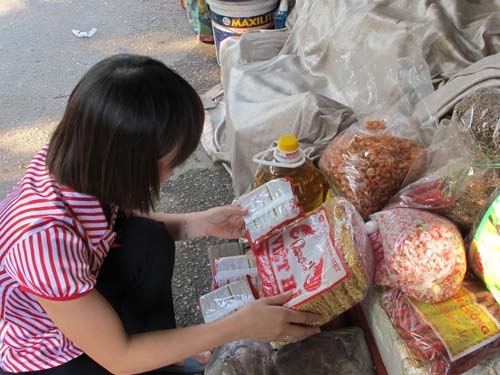 Lo lắng với phẩm độc