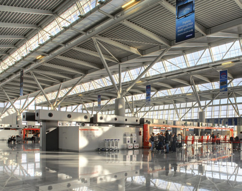 Kiểm tra kỹ hơn từ tháng 3-2015 ở các sân bay Ba Lan