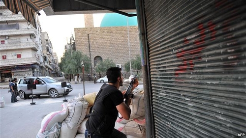 Chính phủ Syria phái lính tiếp viện tới thành phố Aleppo