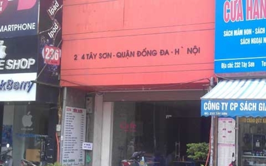 Phố buôn vắng lặng vì dân kinh doanh bỏ hàng