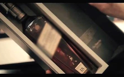 Showbiz Việt: Màn phù phép người đẹp bida thành hoa hậu