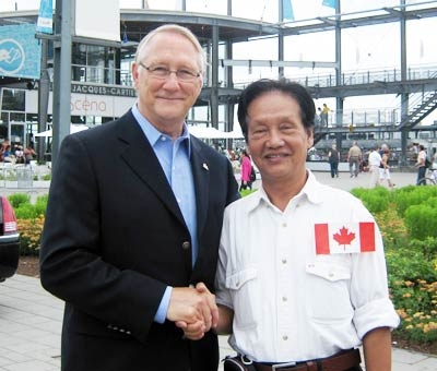 Cuộc "đương đầu" với an ninh nội địa Mỹ của một bố vợ Mỹ