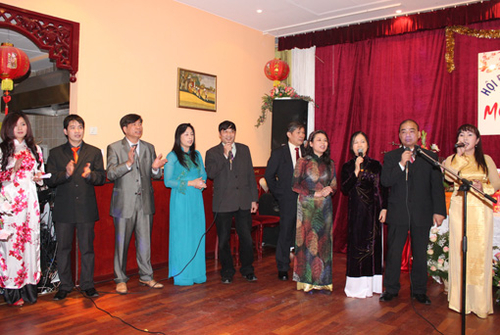 Đồng hương Thanh Hóa tại Cộng hòa Ba Lan đón tết Tân Mão