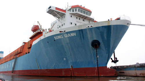 Không thể dồn tiền cho Vinalines