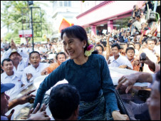 Bà Suu Kyi muốn chuyển đổi hòa bình tại Miến Điện