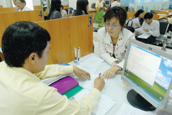 Bất hợp lý thuế thu nhập cá nhân: “Nắm tóc” người làm công ăn lương