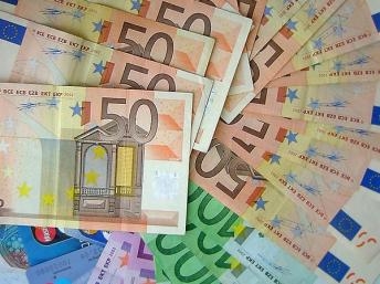 Châu Âu phải cứu Ailen để bảo vệ đồng euro