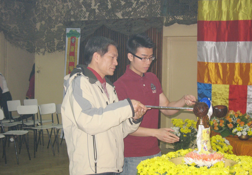 Đại lễ Phật Đản 2556 tại cố đô Kraków, Ba Lan