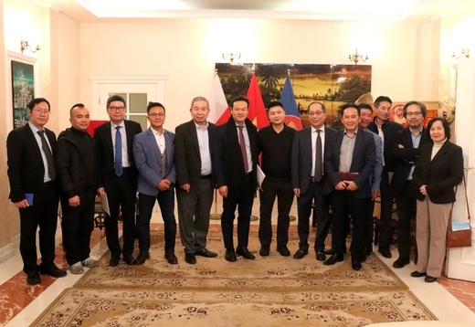 Một số nét về buổi trao đổi giữa Đoàn công tác BNG. ĐSQ VN tại Ba Lan với Đại diện CĐVN tại Ba Lan.