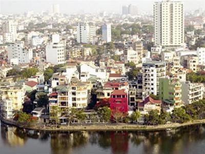 Đặt tên thủ đô 36 nước ở Hà Nội : Bạn đọc phản ứng !