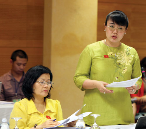 Thảo luận tại Quốc hội: Sớm áp dụng luật sửa đổi Thuế TNCN