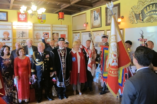 Hội quý tộc những người anh em Stanislaw và Hội những người bạn chiến đấu của quân đội Ba Lan ủng hộ phán quyết của Tòa trọng tài thường trực về giải quyết tranh chấp Biển Đông