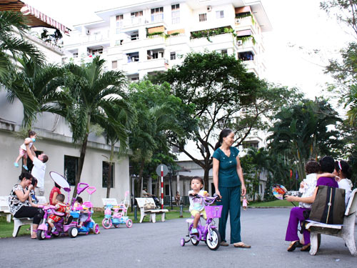 Khổ vì... “chung cư cao cấp”