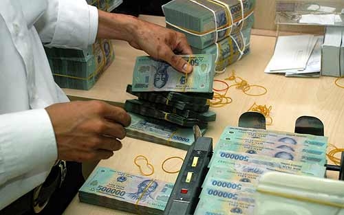 Sức mua yếu, vốn rẻ cũng không dám vay