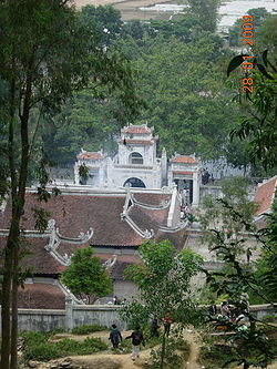 Lăng Bà Triệu