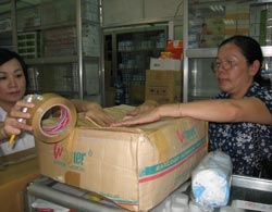 Người bệnh thêm khổ vì giá thuốc tăng